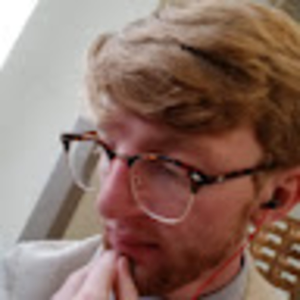 Meet your Posher, Aaron